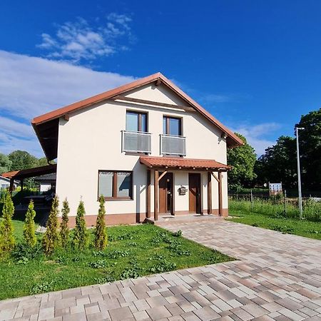 Apartamento Kajula Bešeňová Exterior foto