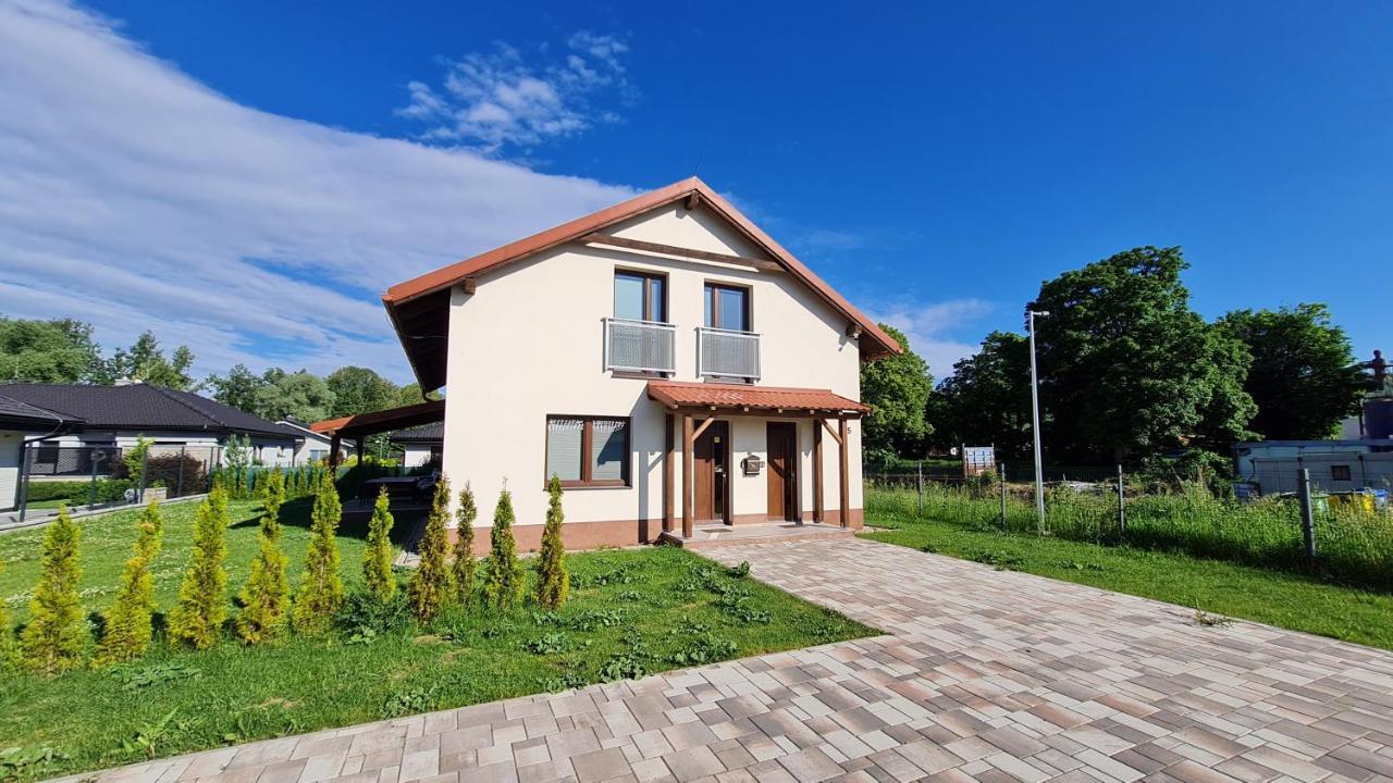 Apartamento Kajula Bešeňová Exterior foto