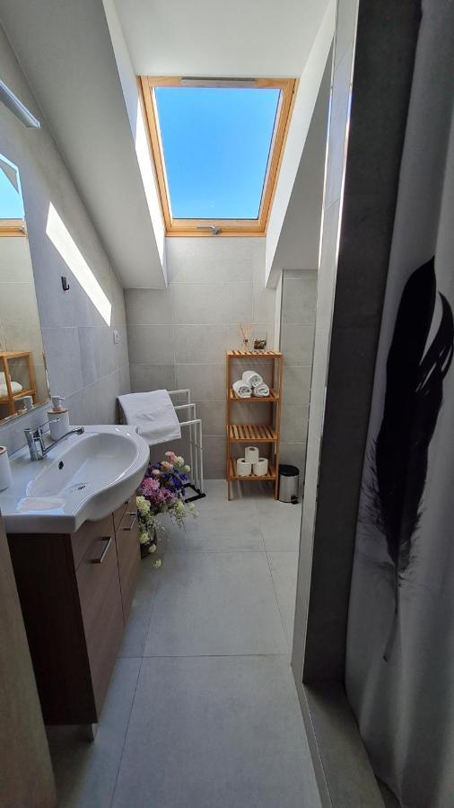 Apartamento Kajula Bešeňová Exterior foto
