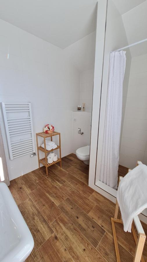 Apartamento Kajula Bešeňová Exterior foto