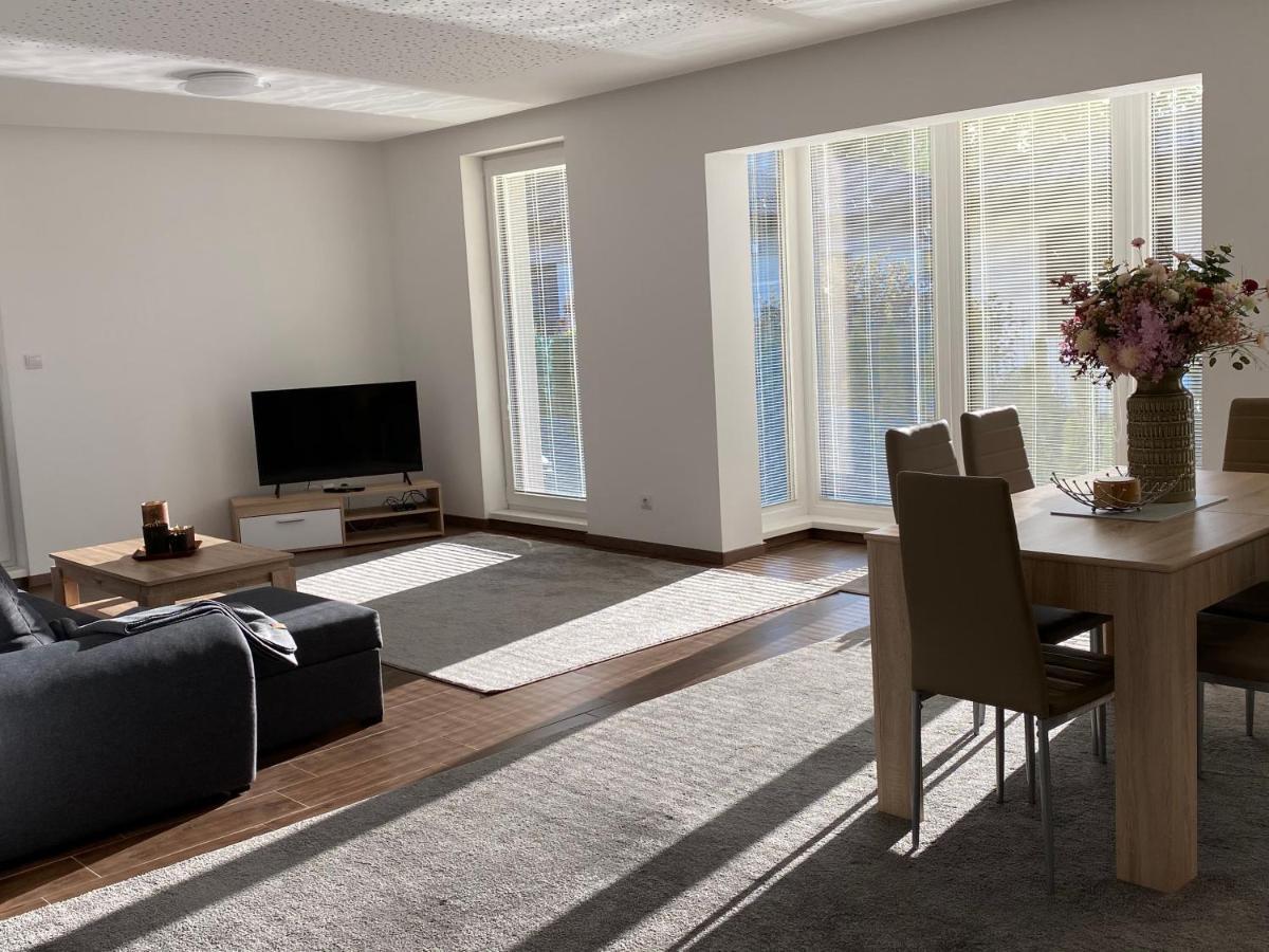 Apartamento Kajula Bešeňová Exterior foto