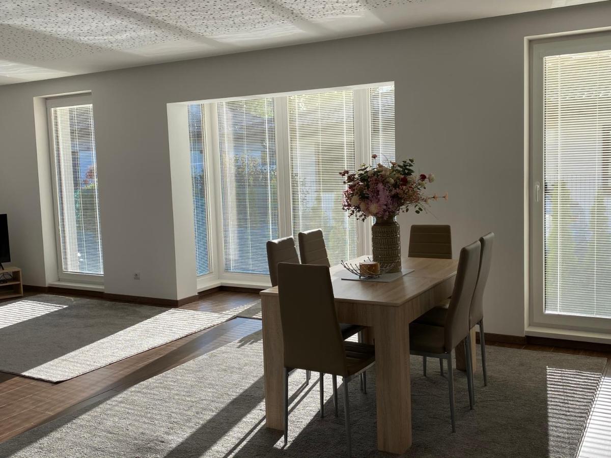 Apartamento Kajula Bešeňová Exterior foto