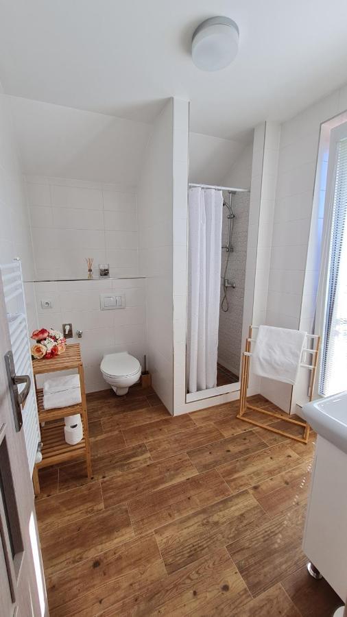 Apartamento Kajula Bešeňová Exterior foto