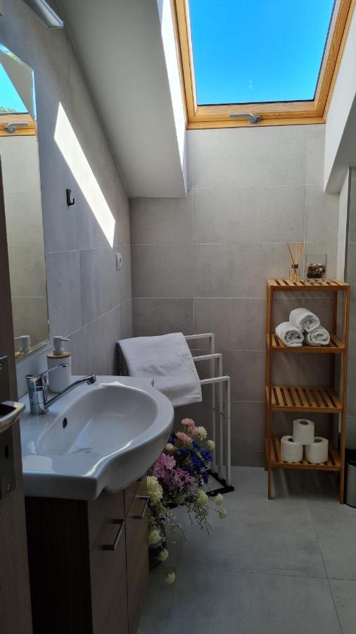 Apartamento Kajula Bešeňová Exterior foto